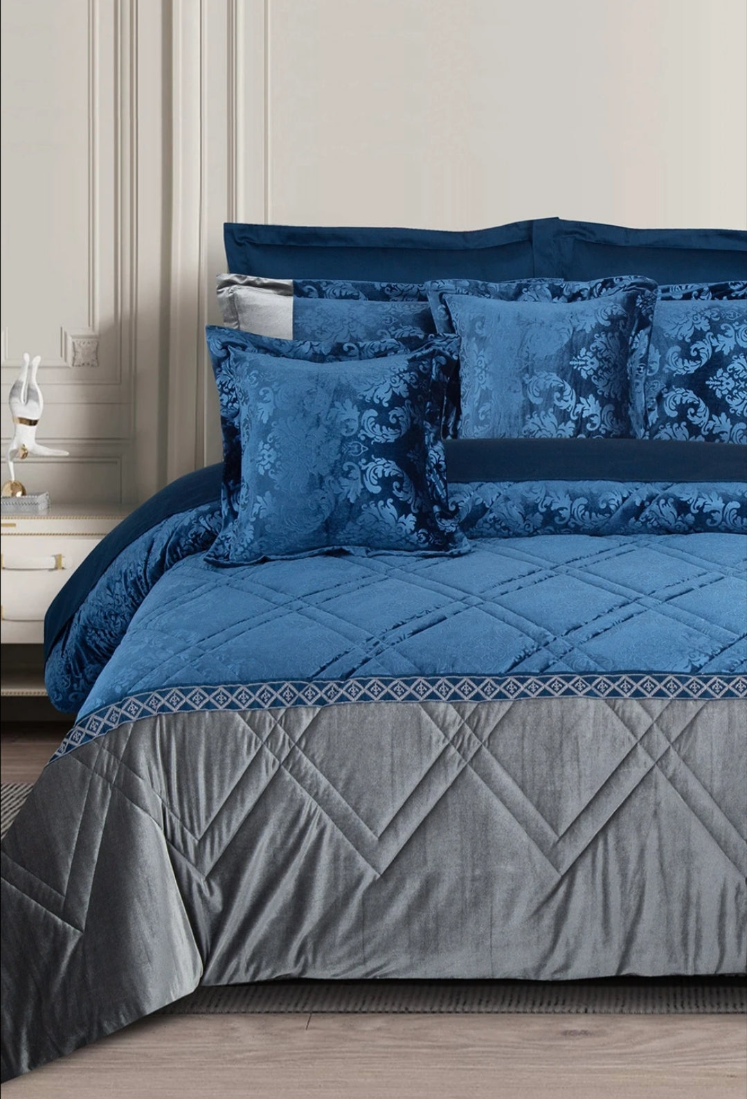 Pearl Blue Embossed Velvet Comforter