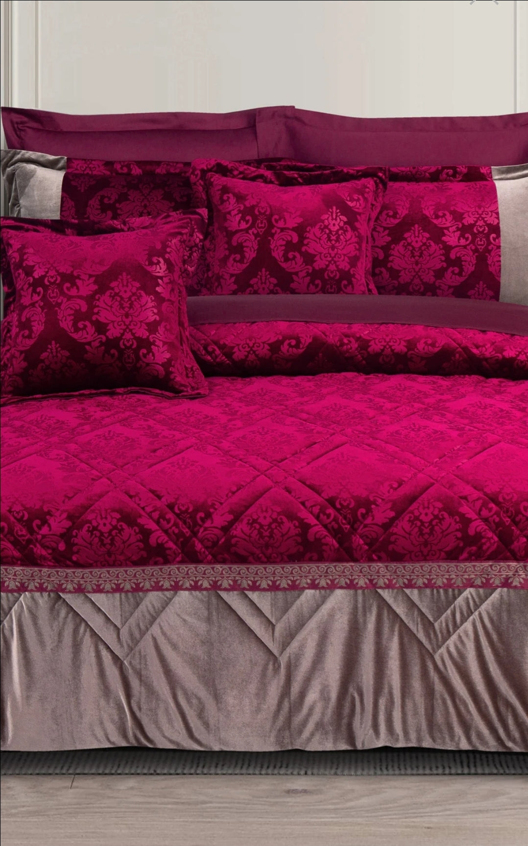 Imperial Embossed Velvet Comforter Set
