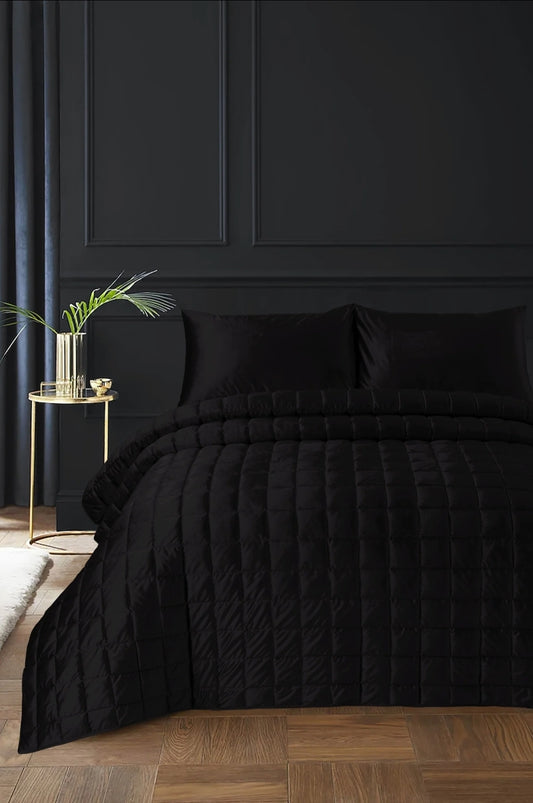 Black - Velvet Bedspread
