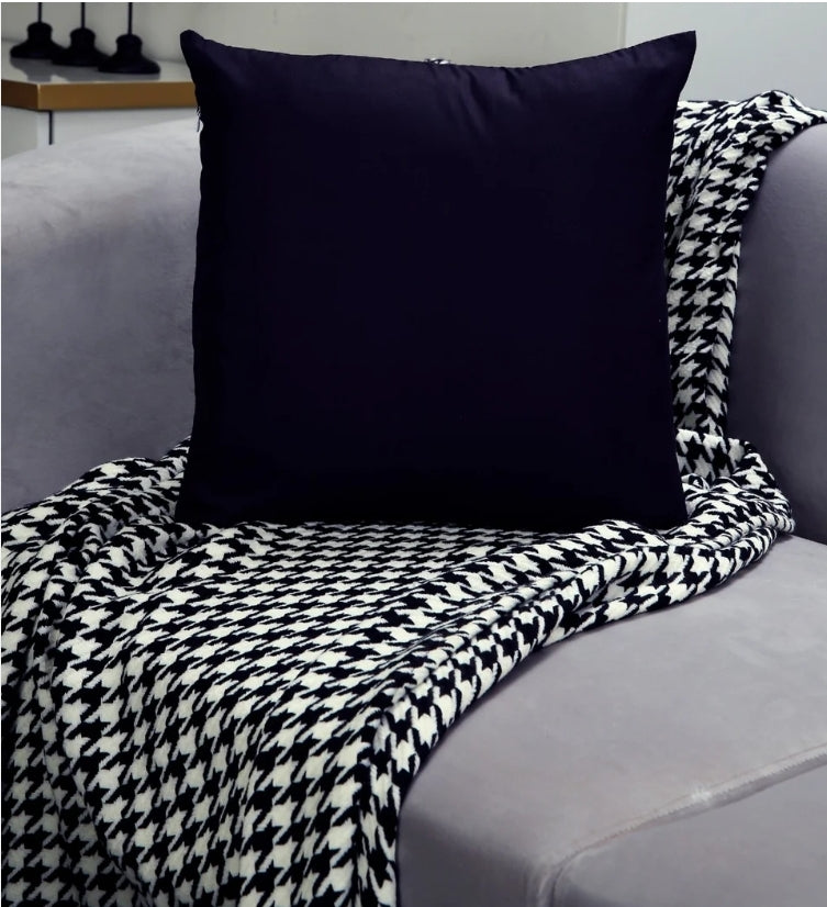 4 PCs Digital Printed Cotton Cushions-Black Art